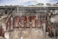 FEATURE - Aus Forschung und Wissenschaft: 2.000 Jahre alte Fresken in einem grossen Bankettsaal in Pompeji entdeckt