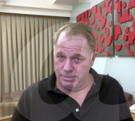 Thomas Markle Jr critique la série "With Love" (Netflix) de sa demi-soeur Meghan Markle, duchesse de Sussex, lors d'une interview de la radio britannique Talk