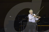 Laurie Anderson and guests perform 38th Annual Tibet House US Benefit Concert
