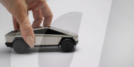 Clockwork Tesla Cybertruck