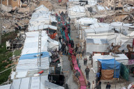 Gazans break Ramadan fast amidst rubble