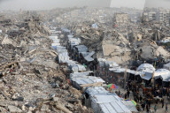 Gazans shopping among the rubble in Jabalia Refugee Camp