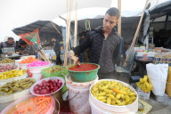 Gazans shopping among the rubble in Jabalia Refugee Camp