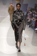 MODE - Paris Fashion Week Herbst/Winter 2025/2026: Zomer