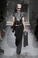 MODE - Paris Fashion Week Herbst/Winter 2025/2026: Tom Ford