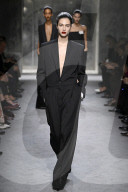 MODE - Paris Fashion Week Herbst/Winter 2025/2026: Tom Ford