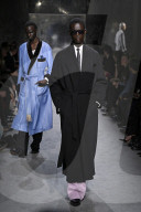 MODE - Paris Fashion Week Herbst/Winter 2025/2026: Tom Ford