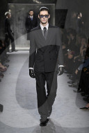 MODE - Paris Fashion Week Herbst/Winter 2025/2026: Tom Ford
