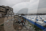 Gazans housed in newly erected tents
