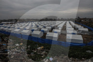 Gazans housed in newly erected tents