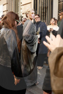 Les célébrités au défilé Vivienne Westwood "Collection Prêt-à-Porter Automne/Hiver 2025-2026" lors de la Fashion Week de Paris (PFW)