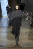 MODE - Paris Fashion Week Herbst/Winter 2025/2026: McQueen