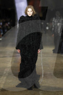 MODE - Paris Fashion Week Herbst/Winter 2025/2026: McQueen