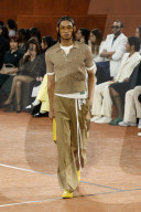 MODE - Paris Fashion Week Herbst/Winter 2025/2026: Lacoste
