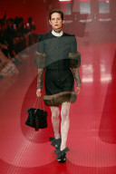 MODE - Paris Fashion Week Herbst/Winter 2025/2026: Valentino