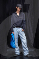 MODE - Paris Fashion Week Herbst/Winter 2025/2026: Balenciaga