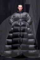 MODE - Paris Fashion Week Herbst/Winter 2025/2026: Balenciaga