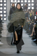 MODE - Paris Fashion Week Herbst/Winter 2025/2026: Sacai