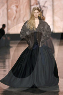 MODE - Paris Fashion Week Herbst/Winter 2025/2026: Saint Laurent
