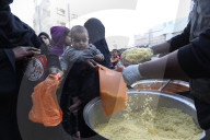 Food distribution in Gaza