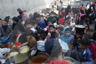Food distribution in Gaza