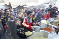 Food distribution in Gaza