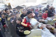Food distribution in Gaza