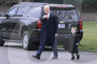 DC: President Trump and DOGE Adm. Musk hold a White House departure 