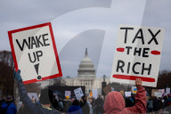 Thousands attend veterans pro-democracy demonstration in Washington