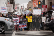 Veterans protest outside White House
