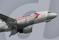 Austrian Airlines Retro Livery Airbus A320 taking off from Barcelona