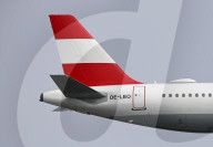 Austrian Airlines Retro Livery Airbus A320 taking off from Barcelona