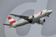 Austrian Airlines Retro Livery Airbus A320 taking off from Barcelona