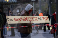 Criticize German Government Policies In The Context Of COVID-19 Restrictions