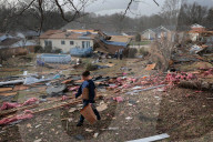 Tornadoes rip through Missouri