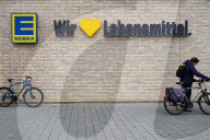 Edeka Store Sign