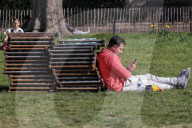 Londoners Enjoy the Sunshine