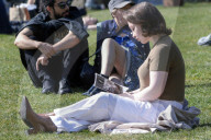 Londoners Enjoy the Sunshine