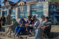 Leech Therapy On Nowruz Day In Kashmir