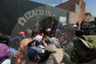 Relatives Make A Tour At Rancho Izaguirre, Teuchitlán
