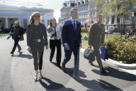 DC: Sec of Def Hegseth hold a White House gaggling