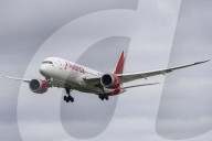 Avianca Boeing 787 Dreamliner Landing In London