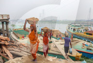 Women At Hard In Gabtoli River Port