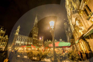Brussels marks Earth Hour 2025 with symbolic lights-off and fire show at Grand Place to highlight climate action
