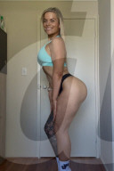Von XXXL zu XS: Mikaela Cameron aus Sydney hat innerhalb eines Jahres über 60 Kilo abgenommen