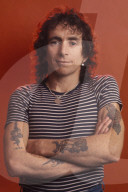 AC DC