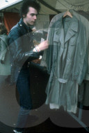 SEX PISTOLS in Holland. Sid Vicious goes shopping in Amsterdam's flea market P