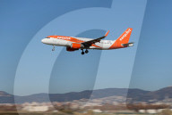 Diverse aircraft landing in Barcelona
