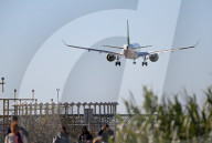 Diverse aircraft landing in Barcelona