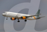 Diverse aircraft landing in Barcelona